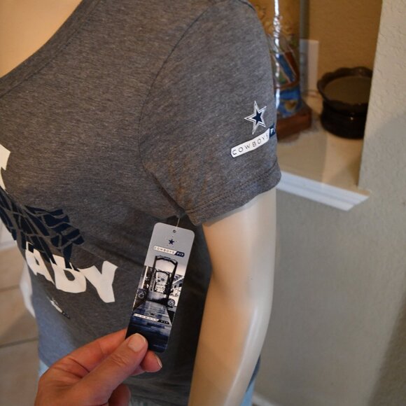Dallas Cowboys Cowboy FIT NFL V Neck Women's Gray Heather Gameday Ready TEE NWT - Picture 3 of 5